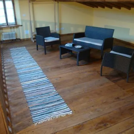 Casetta Della Pina Farm stay Monticiano