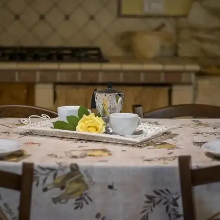 Casetta Della Pina Farm stay Monticiano