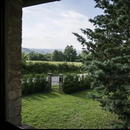 Casetta Della Pina Farm stay Monticiano
