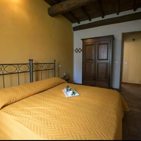 Casetta Della Pina Farm stay *